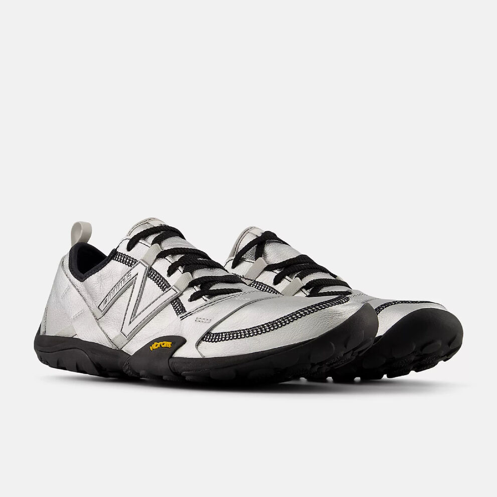 Quincy Wilson wearing a pair of grey FuelCell Rebel